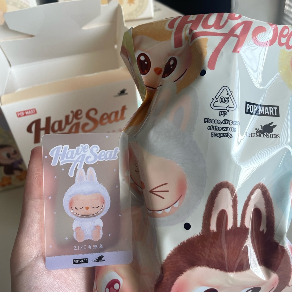 AUTHENTIC POP MART LABUBU Have a Seat Vinyl Plush - ZIZI(SEALED BAG)
